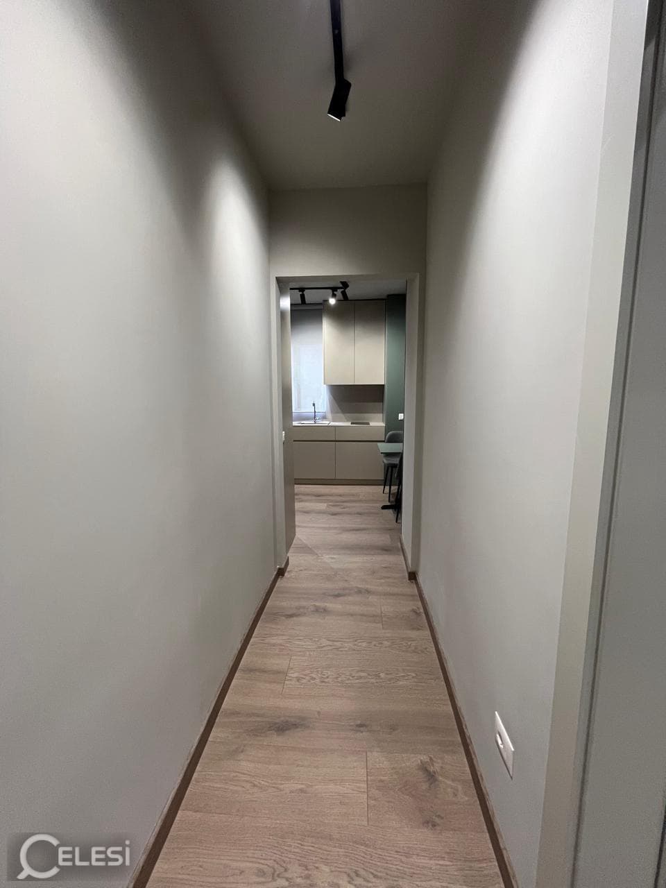 Apartament 1+1 në shitje, KOMPLEKSI USLUGA — foto 8