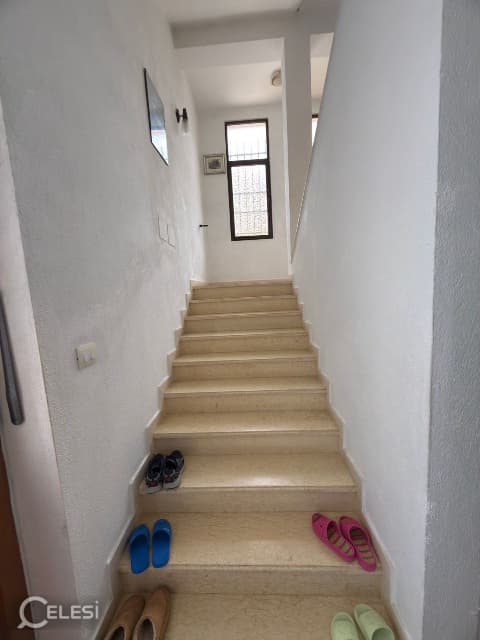 Apartament 3+1 e më shumë në shitje, Lagjia 8,Rruga Jeronim De Rada nr 15 — foto 5