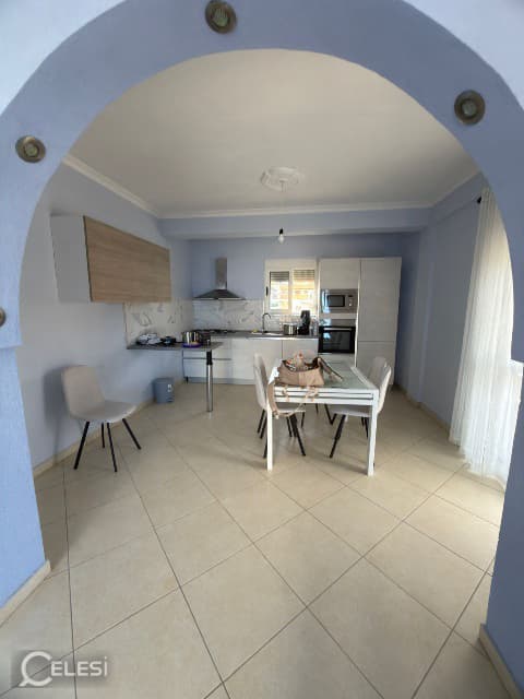 Apartament 3+1 e më shumë në shitje, Lagjia 8,Rruga Jeronim De Rada nr 15 — foto 8