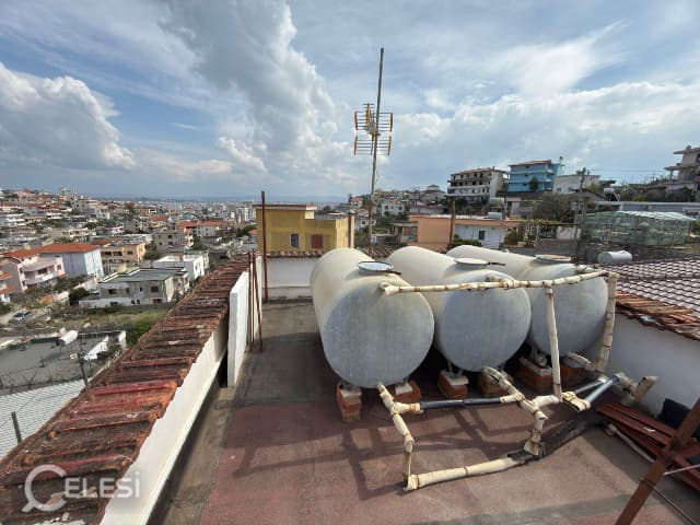 Apartament 3+1 e më shumë në shitje, Lagjia 8,Rruga Jeronim De Rada nr 15 — foto 7