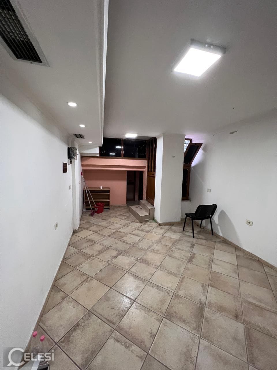 Dyqan me qira, Rruga Bardhyl — foto 5