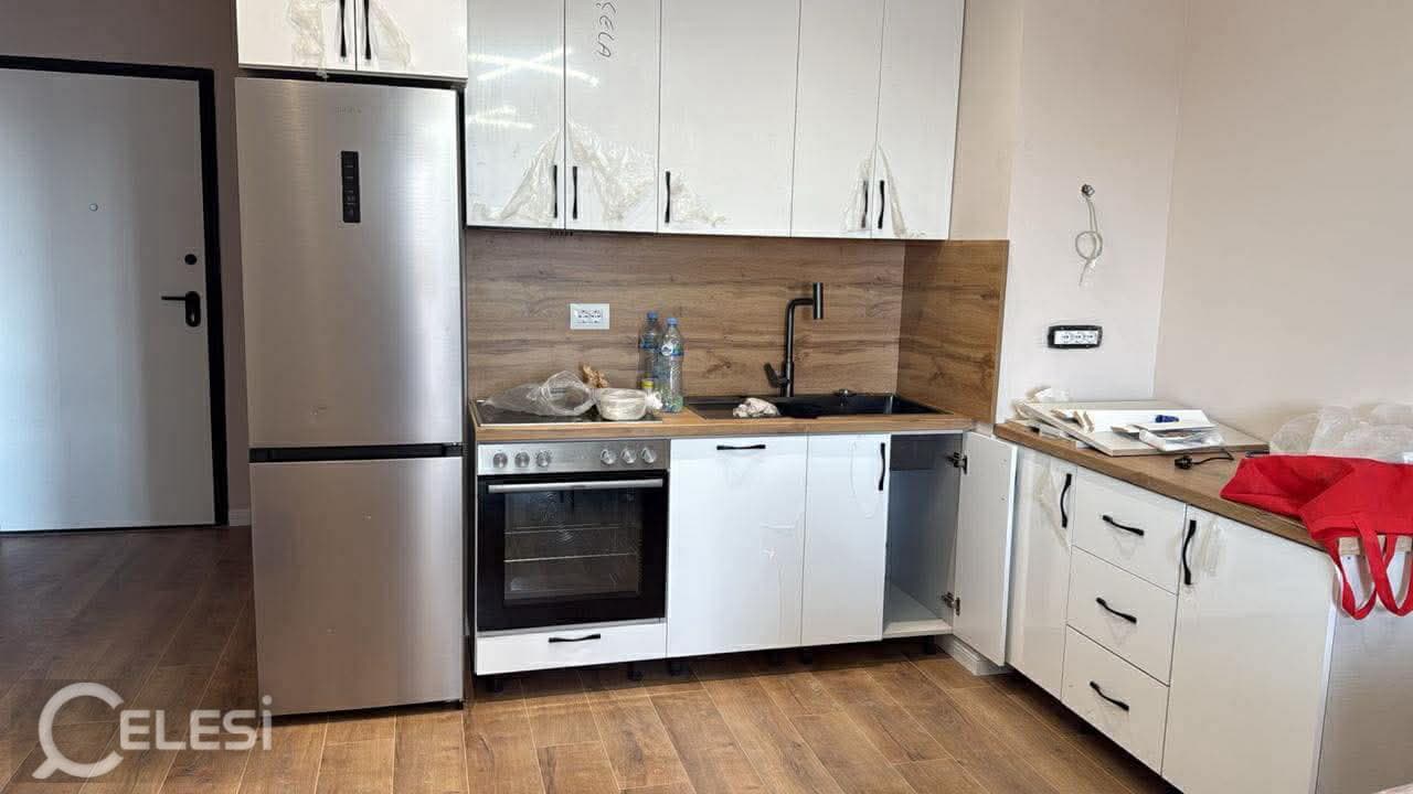 Apartament me qira, Sheshi Karl Topia — foto 2