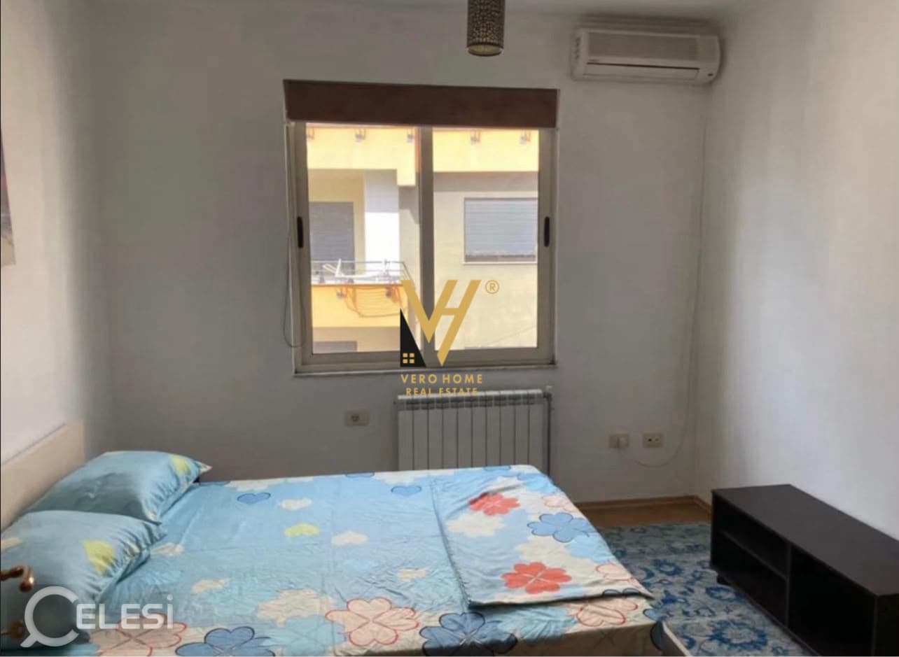 Apartament 2+1 me qira, RRUGA E BARRIKADAVE — foto 2