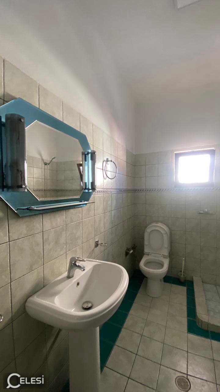 Dhomë/Garsoniere/Papafingo me qira, Jordan Misja, (pranë shinave të trenit) — foto 3