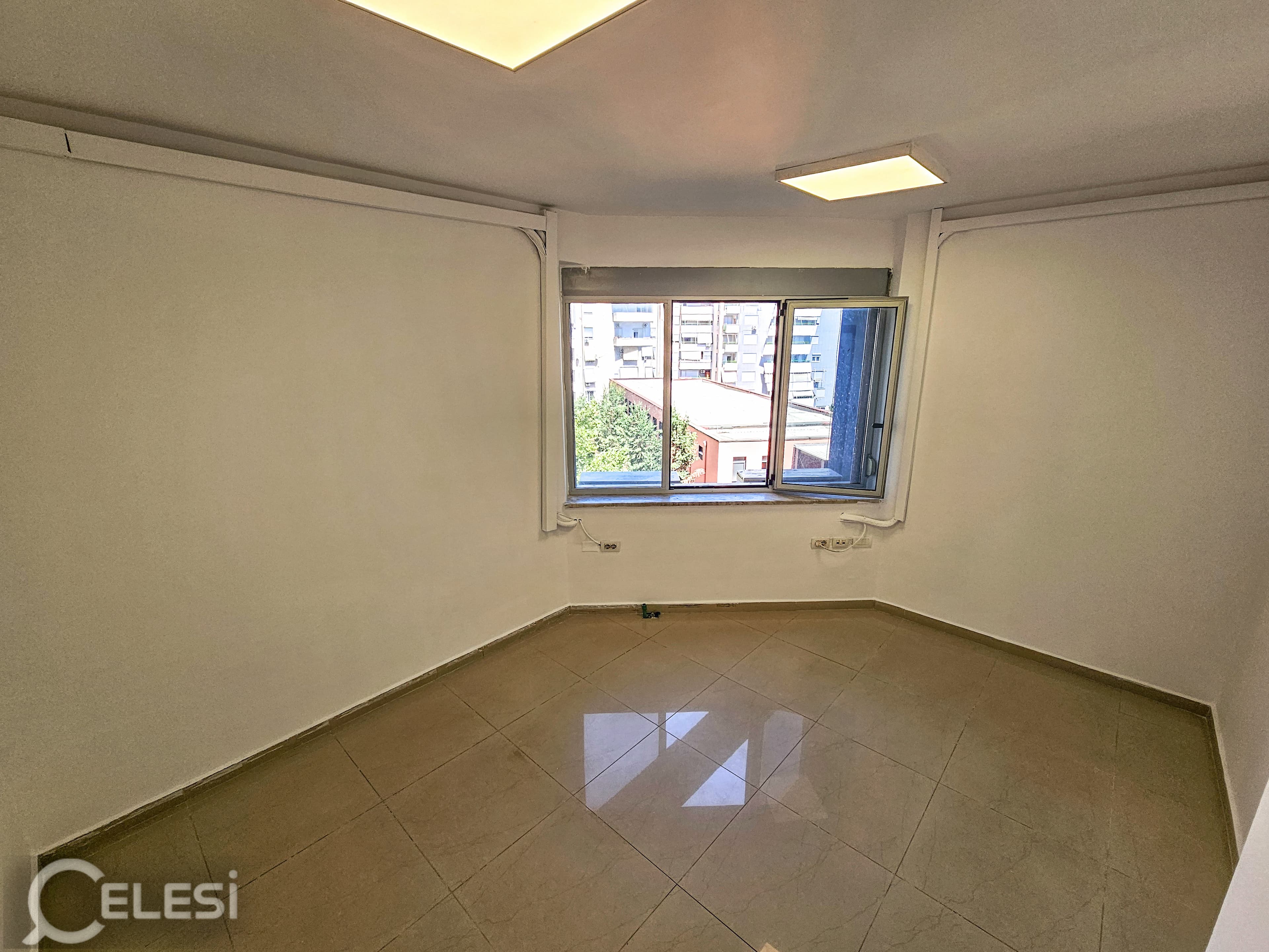 Zyrë me qira, Kompleksi Halili, Villa Gold — foto 10