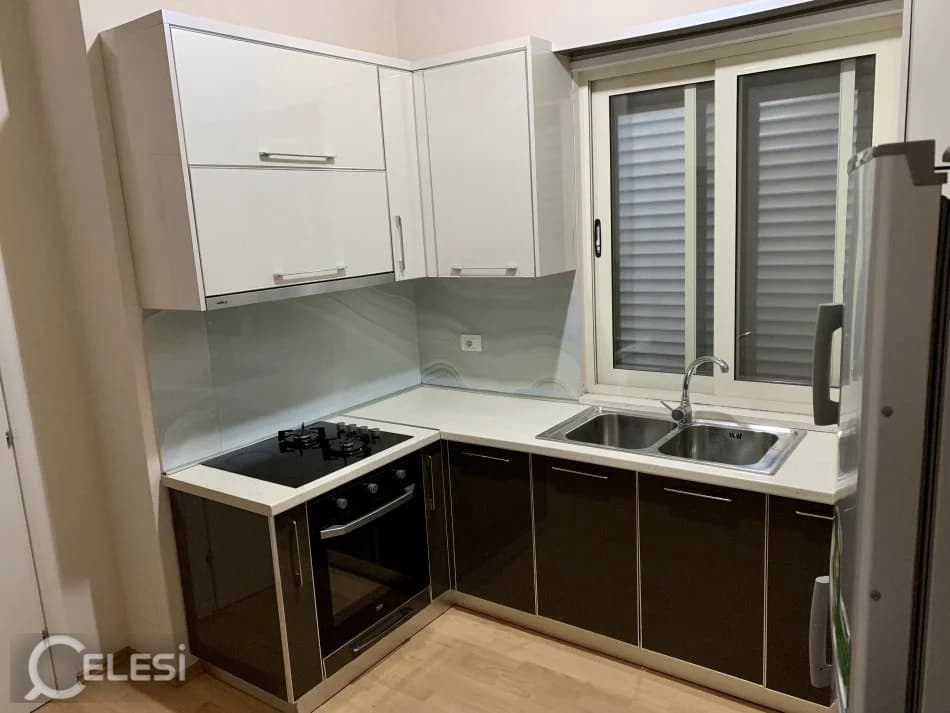 Apartament me qira, Rruga Fuat Toptani — foto 3