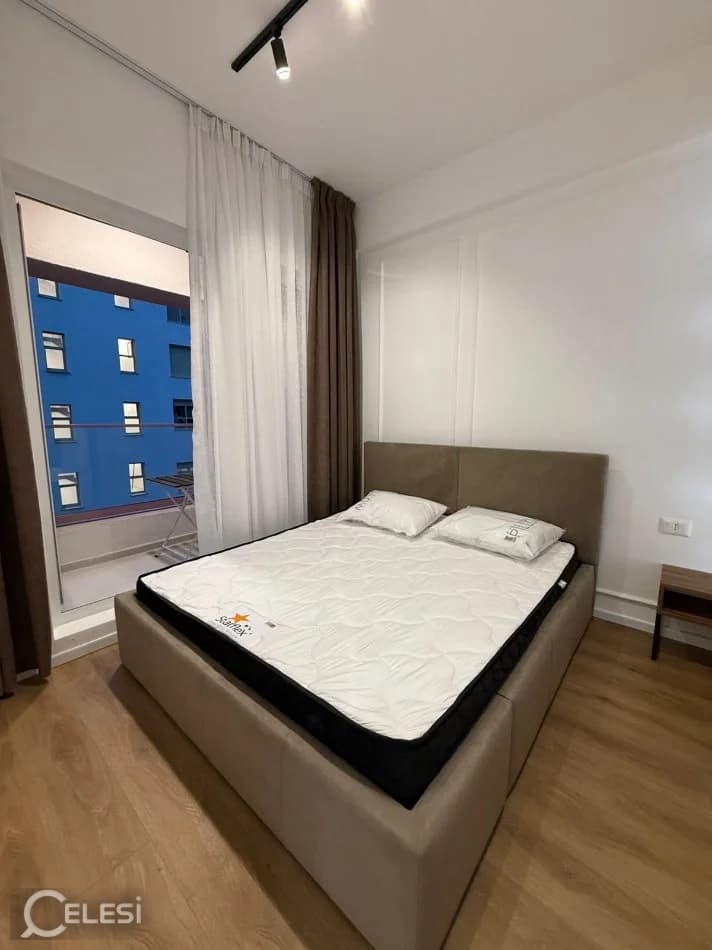 Apartament me qira, Ali Demi — foto 4