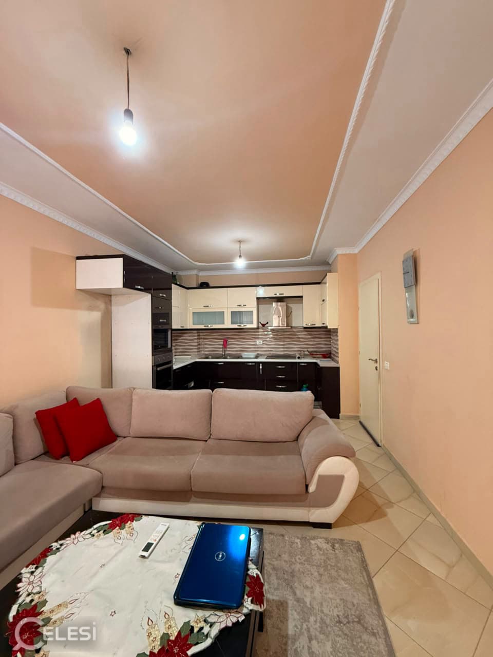Apartament me qira, Astir — foto 2