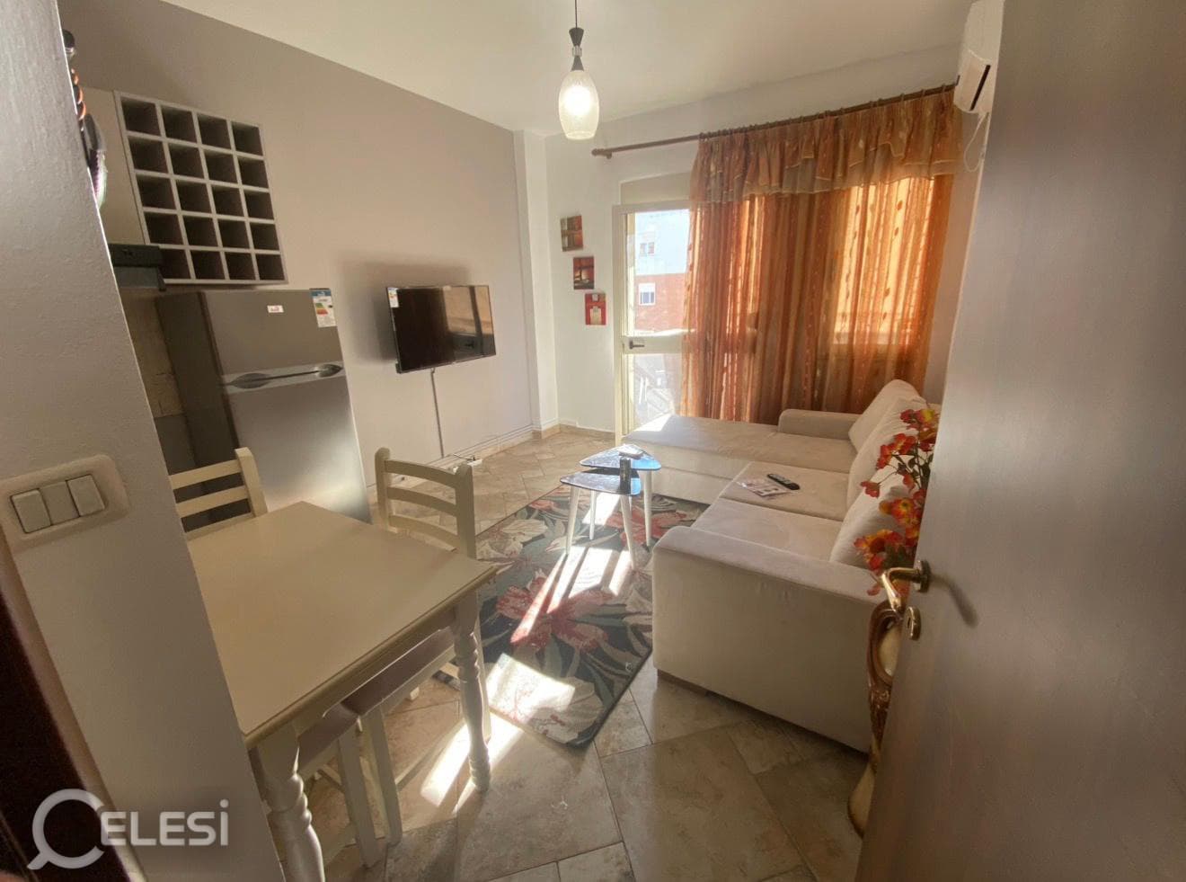 Apartament me qira, Komuna Parisit — foto 2