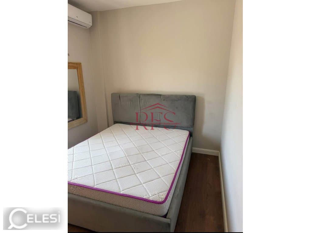 Vilë me qira, 5 Maj — foto 4