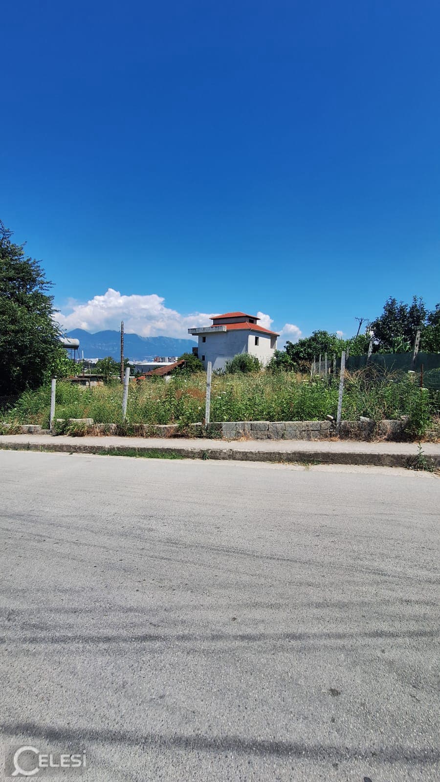 Truall ndërtimi në shitje, Rruga Myslym Shima — foto 3