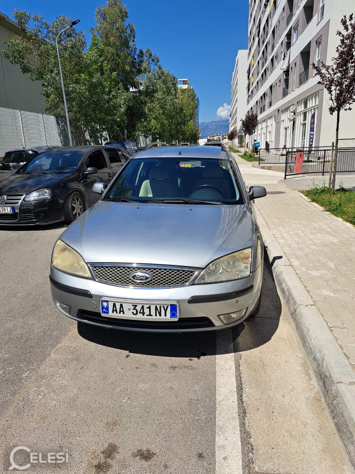 Shitet makinë e tipit Ford Mondeo Viti 2004 me Portobagazh. — foto 2