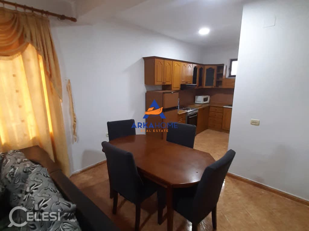 Vilë me qira, 5 MAJI — foto 3