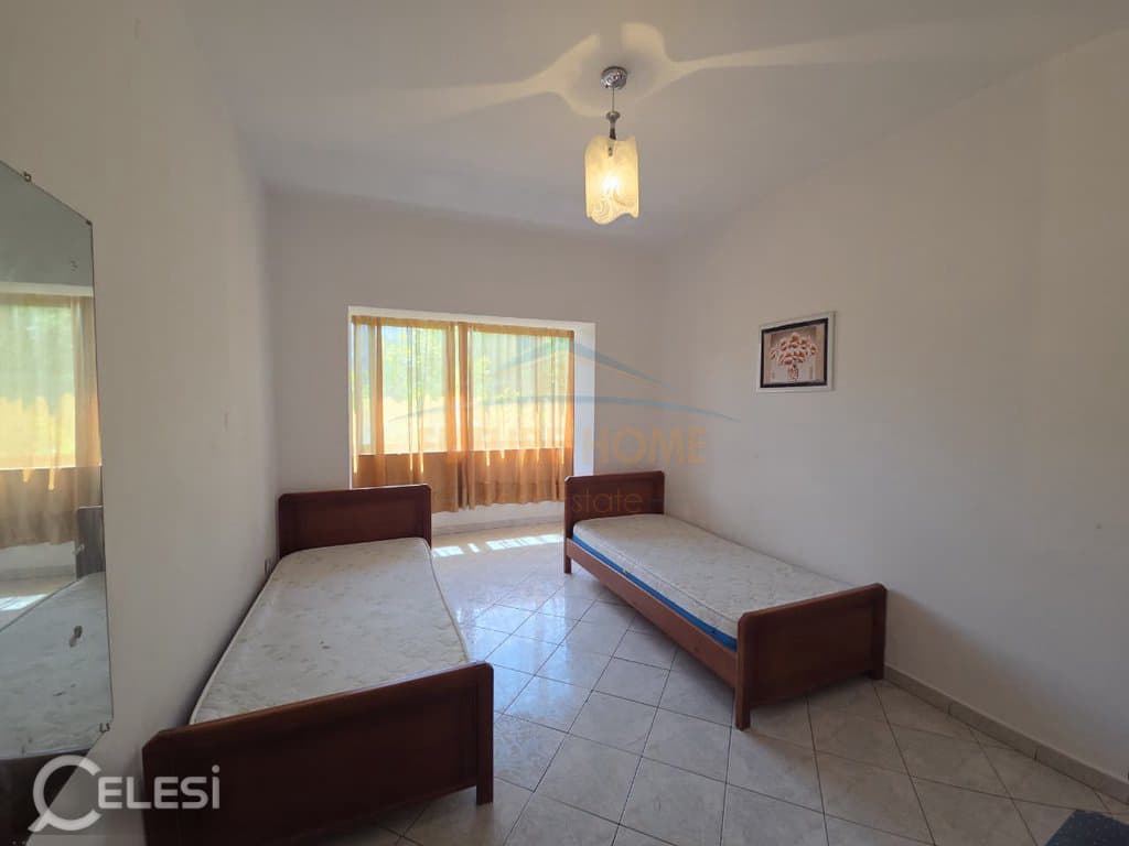 Apartament 2+1 me qira, ali dem fusha — foto 2