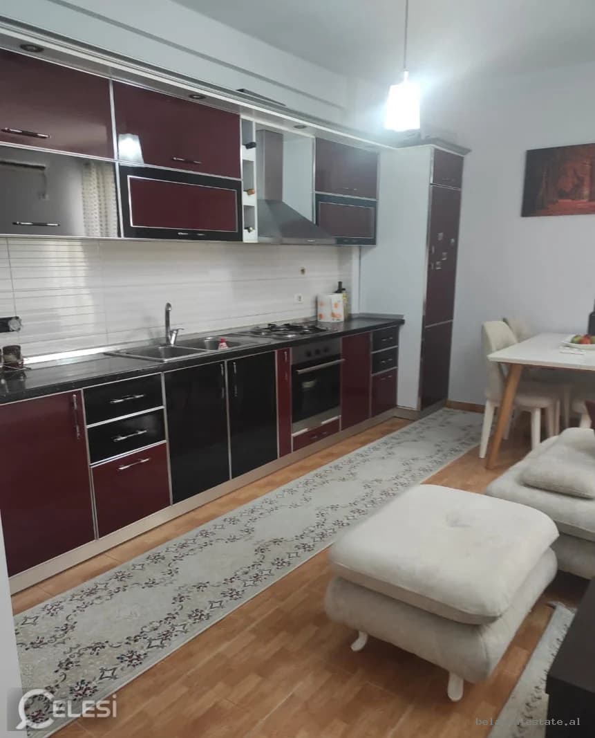Apartament 1+1 me qira, Tirana e Re — foto 3