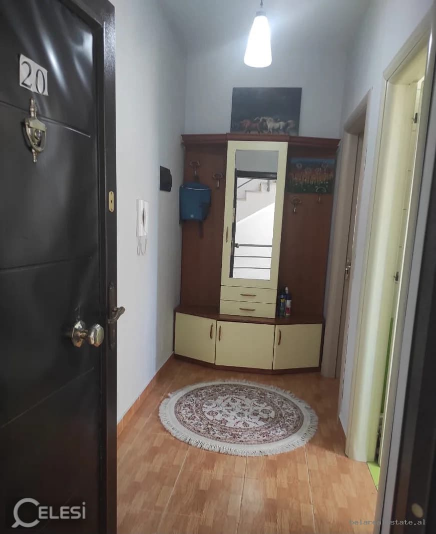 Apartament 1+1 me qira, Tirana e Re — foto 4