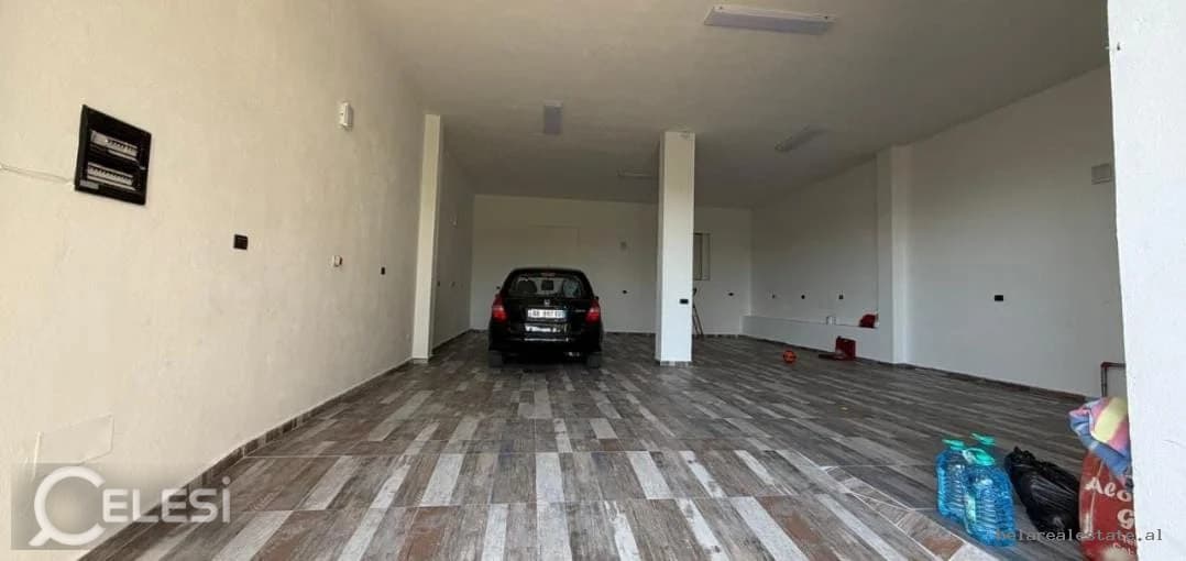 Magazinë me qira, Kodra e Priftit — foto 2